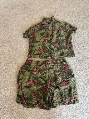 EUC Two-Piece Tropical Top & Shorts Set - Olive Green with Pink Floral